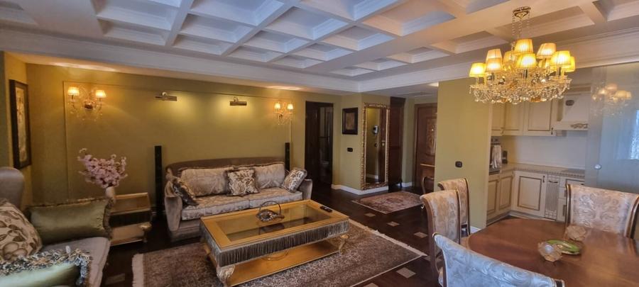 Apartament cu 3 camere decomandat, mobilat în Herăstrău