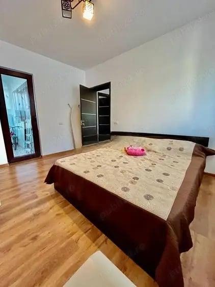 Casă cu Teren 323 Mp în 1 Decembrie