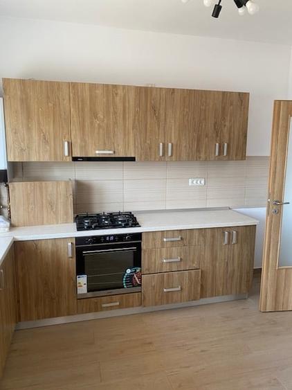 Duplex cu 4 camere cu Canalizare în Dumbrăvița