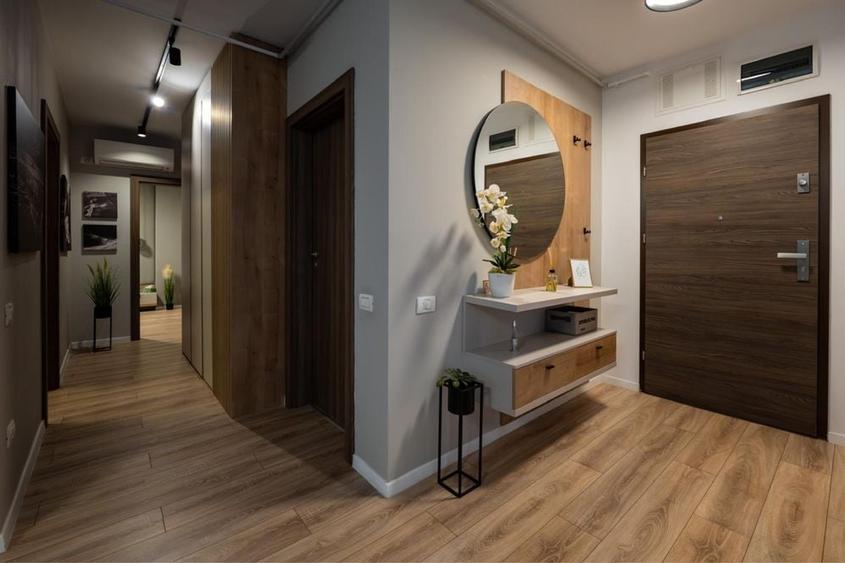Apartament cu 3 camere decomandat, mobilat în Nord