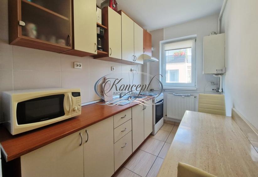 Apartament cu 2 camere semidecomandat, mobilat în Zorilor
