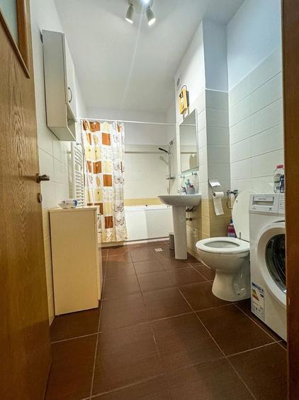 Apartament cu 2 camere semidecomandat în Vitan