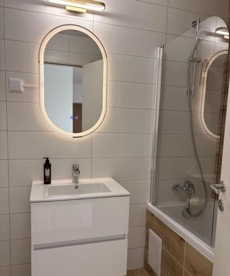 Apartament cu 2 camere decomandat în Drumul Taberei