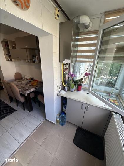 Apartament cu 2 camere decomandat în Lipovei