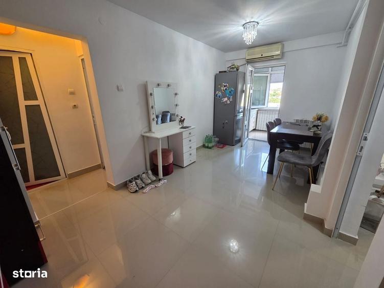 Apartament cu 2 camere în C5