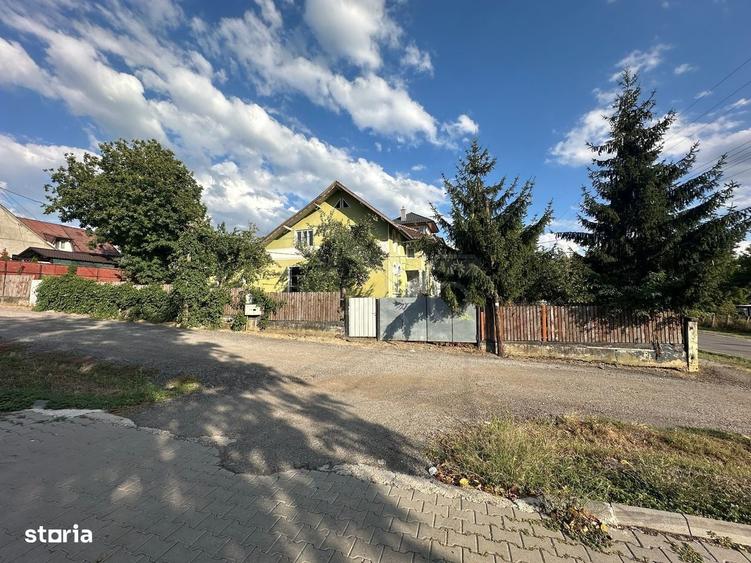 Casă cu 4 camere cu Teren 1000 Mp în Râciu
