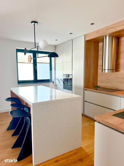 Apartament cu 4 camere în Schei