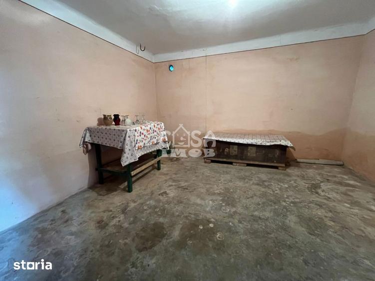 Casa la Doicesti cu teren de 1300 mp, livada si acces rapid catre Targ - 14