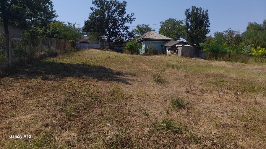 Casă cu 2 camere în Ion Neculce