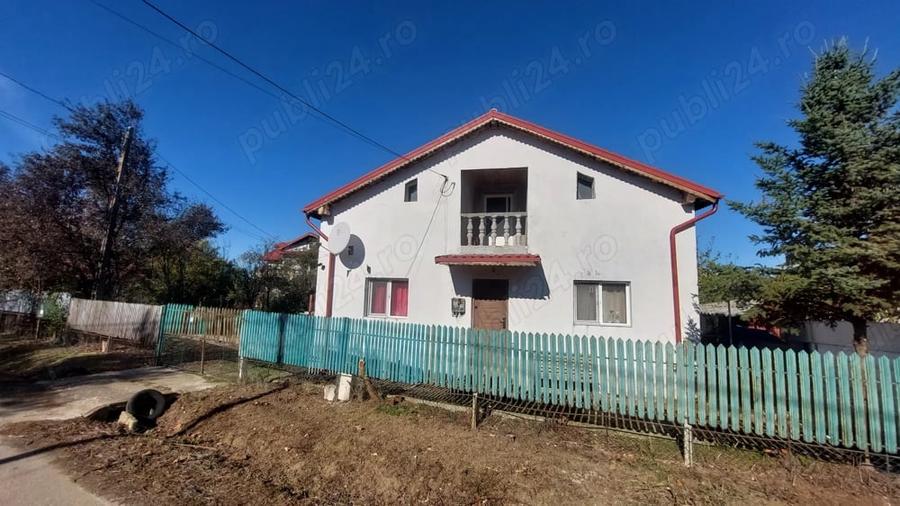 Casă cu 4 camere cu Teren 1000 Mp în Bâldana