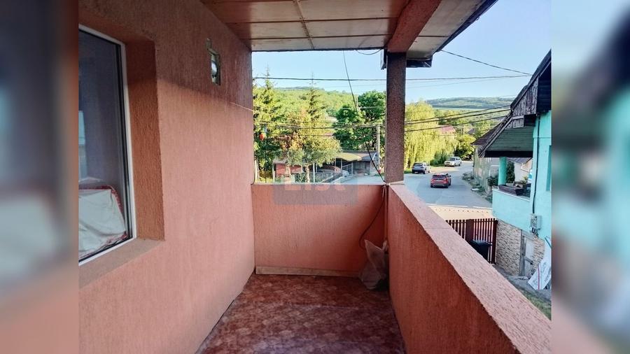 Casă cu 2 camere cu Teren 830 Mp în Suceagu