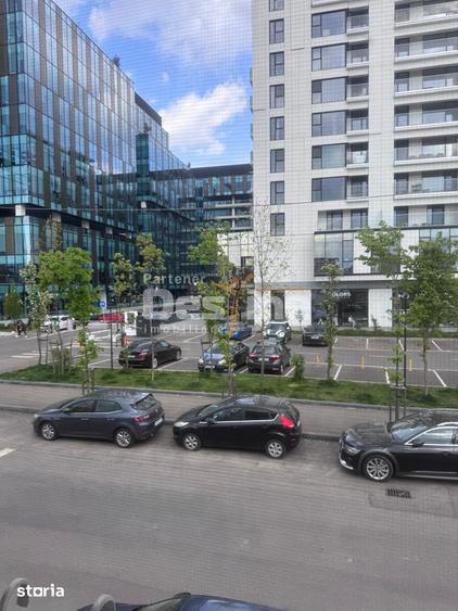 Casă cu 7 camere cu Teren 170 Mp în 13 Septembrie