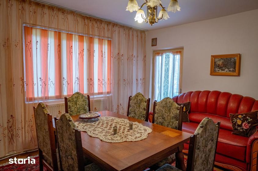 Casă cu 7 camere cu Teren 1308 Mp în Tazlău