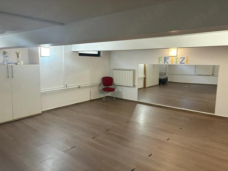 Casă cu 1 camere cu Teren 595 Mp în Take Ionescu