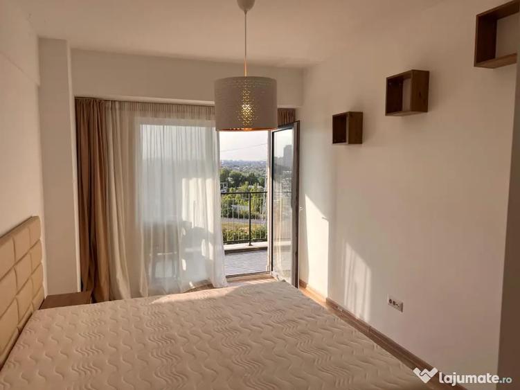 Apartament cu 2 camere decomandat în Basarabia