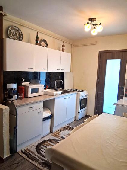 Chirie apartament 2 camere Porolissum mobilat si utilat 270eur/luna - 6