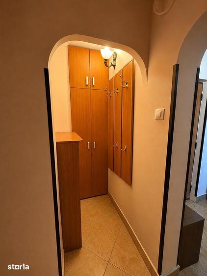 Apartament cu 2 camere decomandat în Grivița