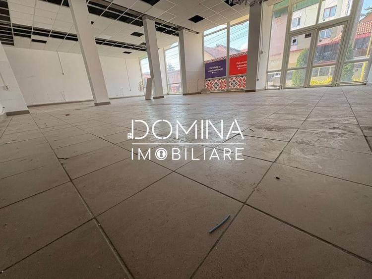 Spațiu comercial, de 300 mp, în Est