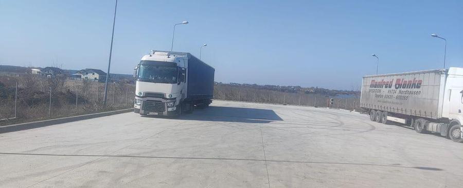 Spațiu comercial, de 1,200 mp, în Buftea