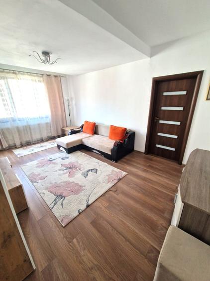 Apartament cu 2 camere semidecomandat în Drumul Taberei