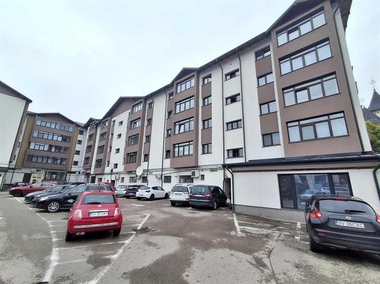 Apartament cu 3 camere decomandat în Ultracentral