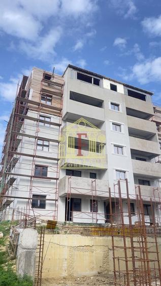 Apartament cu 2 camere semidecomandat în Păcurari