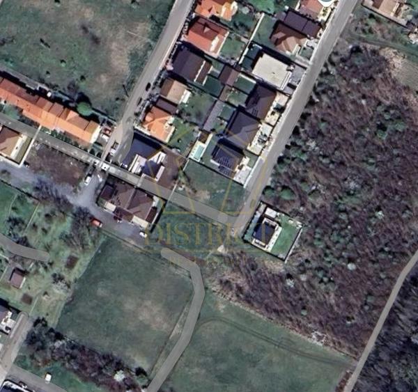 Teren Construcții intravilan de 654 mp, în Dumbrăvița
