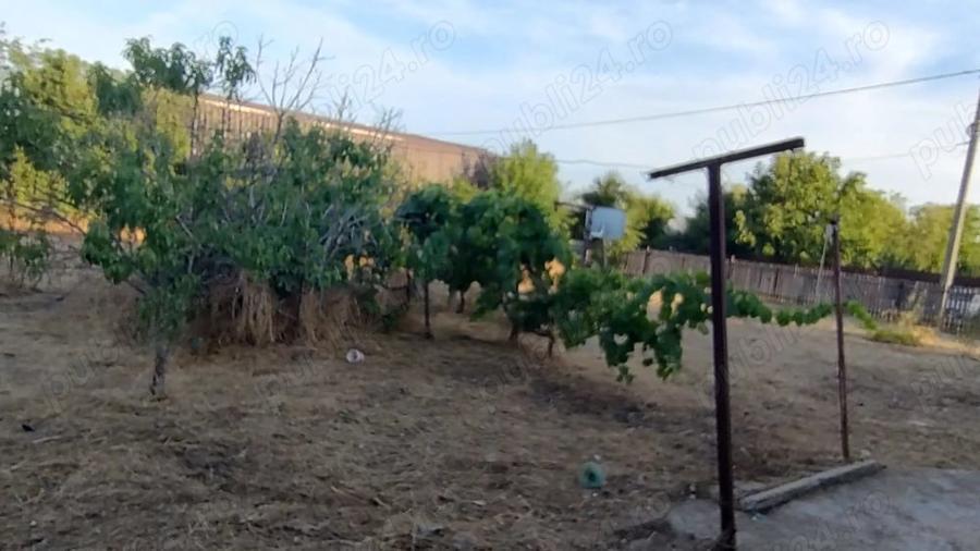 Casă cu 3 camere cu Teren 2080 Mp în Dor Mărunt