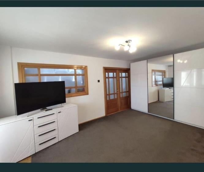 Apartament cu 4 camere decomandat în Ultracentral