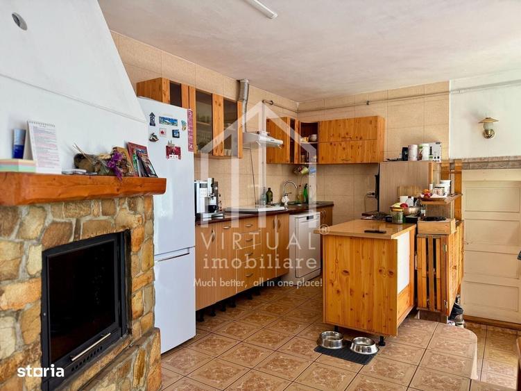 Casa individuala cu 6 camere, 185mp utili, 432mp teren - Lupeni - 2