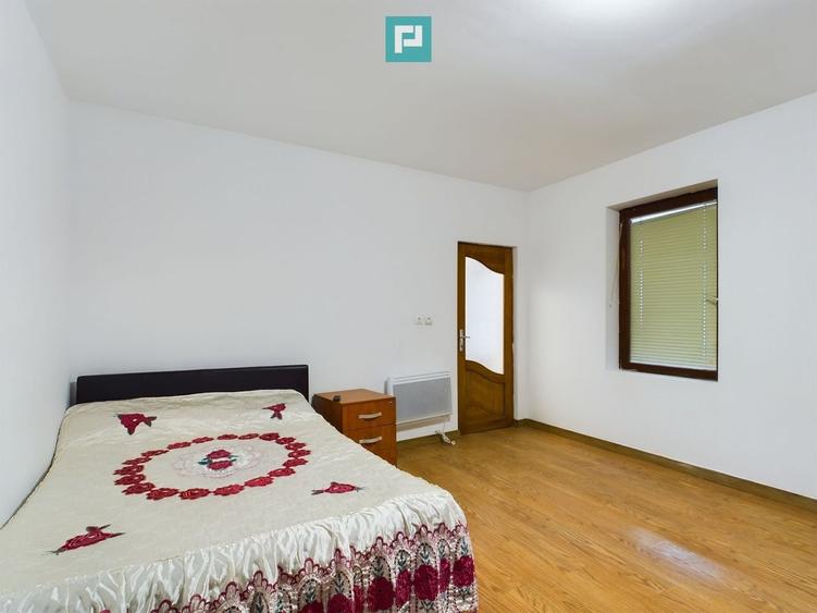 Casă individuală cu 4 camere cu Canalizare în Gării