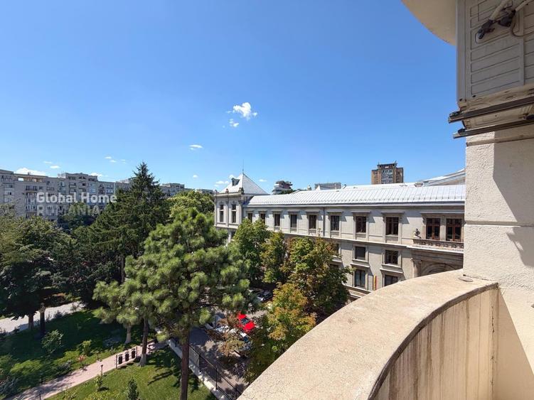 Central 3-Room Apartment  Piața Unirii 1  3 Balconies  2 Baths - 13