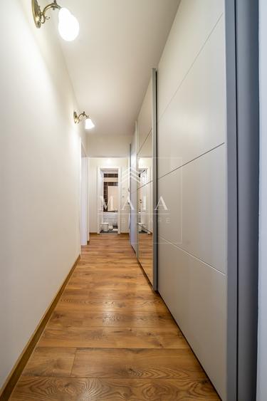 Apartament cu 3 camere decomandat în Central