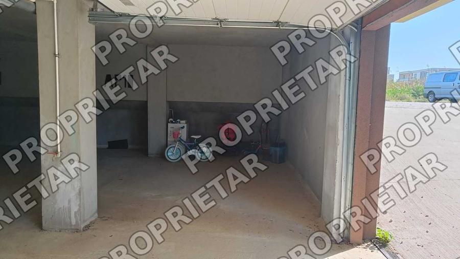 Apartament cu 2 camere semidecomandat, mobilat în Sud
