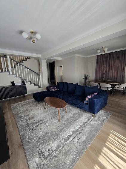 Duplex cu 4 camere cu Canalizare în Dumbrăvița