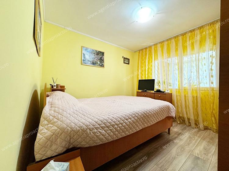 Apartament cu 2 camere decomandat în Micro 21