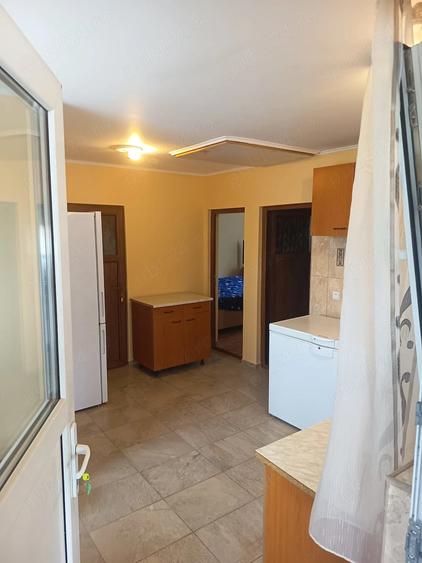 Casă cu 4 camere cu Teren 188 Mp în Giurgiului