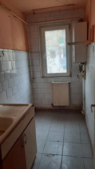 Apartament cu 2 camere semidecomandat în Viziru 2