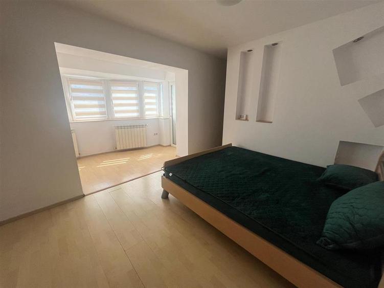 Apartament 3 camere 2 balcoane etaj 1 - zona Centrala - 7