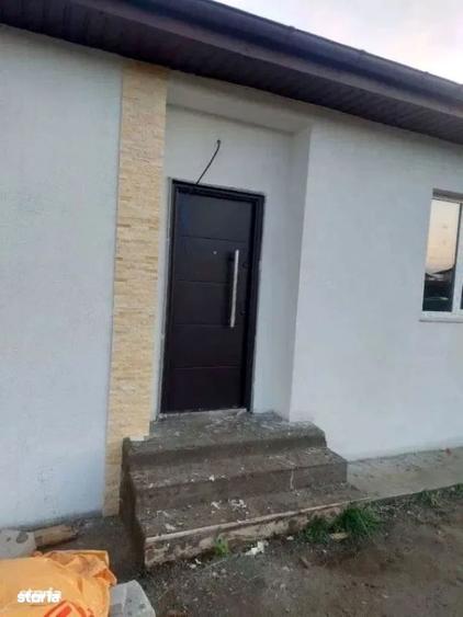 Casă cu 3 camere cu Teren 450 Mp în Cumpăna