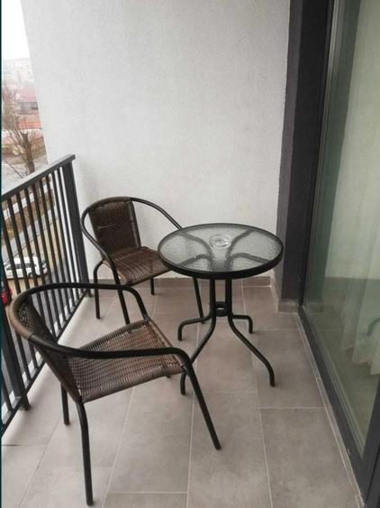Apartament cu 2 camere decomandat în Decebal