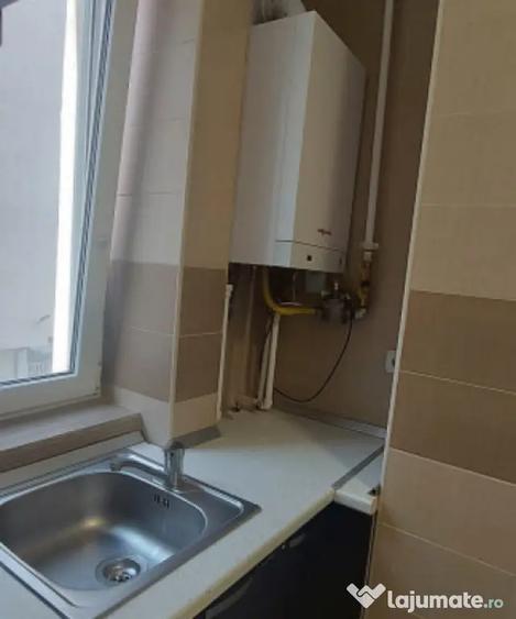Apartament cu 2 camere decomandat în Primo