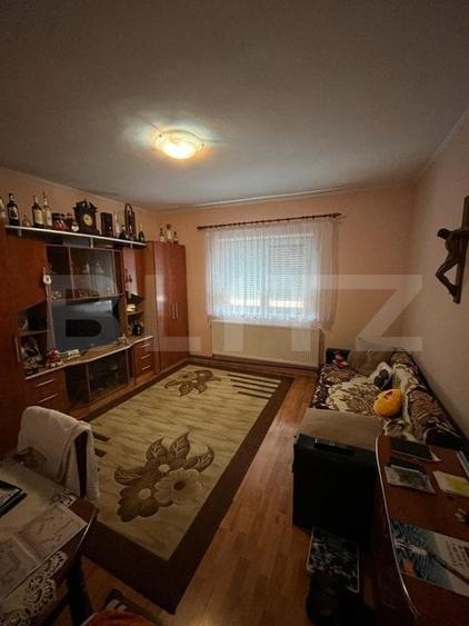 Casă individuală cu 5 camere cu Garaj în Nord