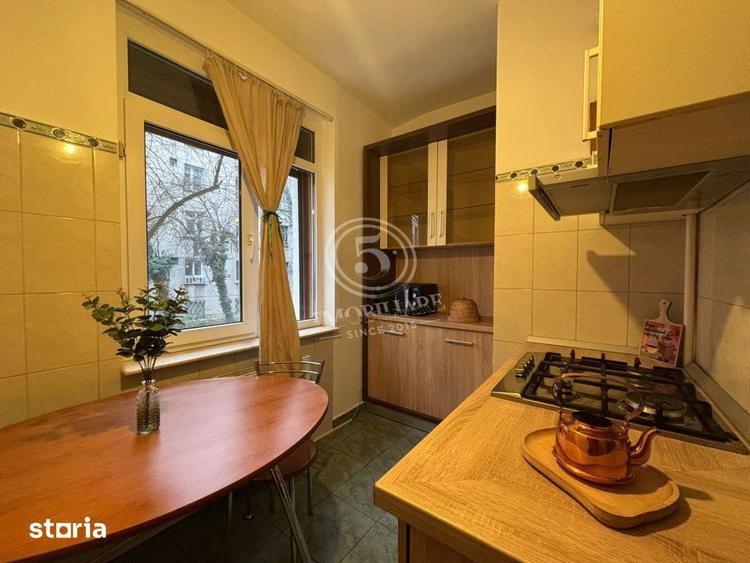 Apartament cu 3 camere decomandat, mobilat în Tei