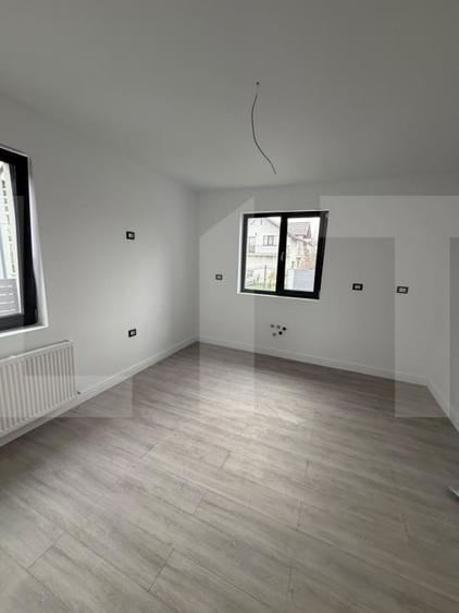 Casă individuală cu 4 camere cu Teren 400 Mp în Cătămărești-Deal