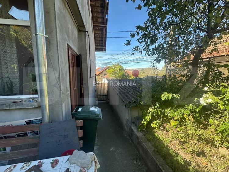 Casa de vanzare! 9 Camere, 200 MP, zona Florilor - Dej