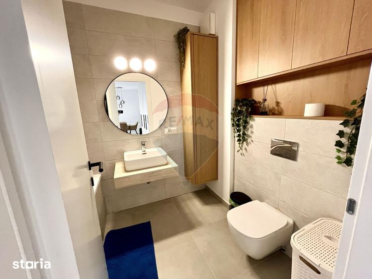 Apartament cu 2 camere decomandat în 13 Septembrie