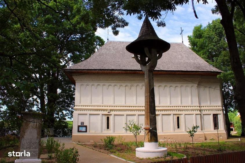 Casă cu 3 camere în Crevedia