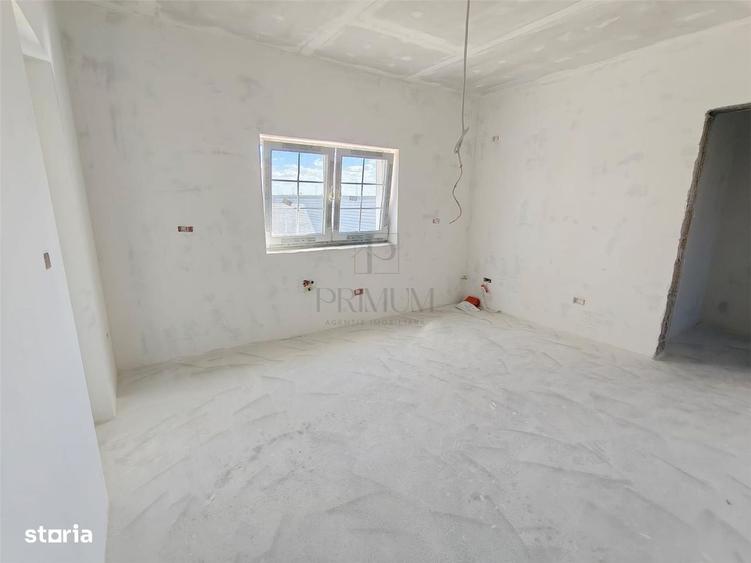 Casă cu 4 camere în Central