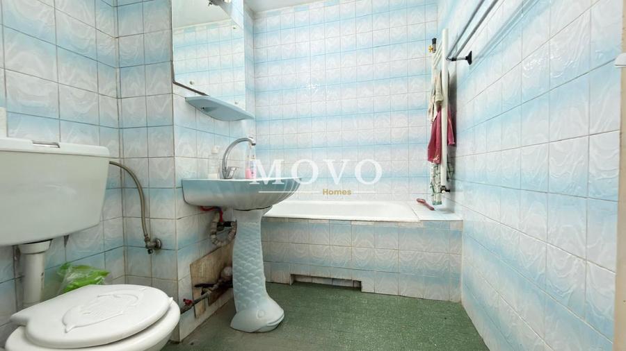 Apartament cu 4 camere decomandat, mobilat în Dâmbovița